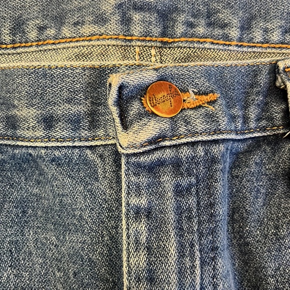 Wrangler Tall Straight Leg Jeans - Picture 7 of 8